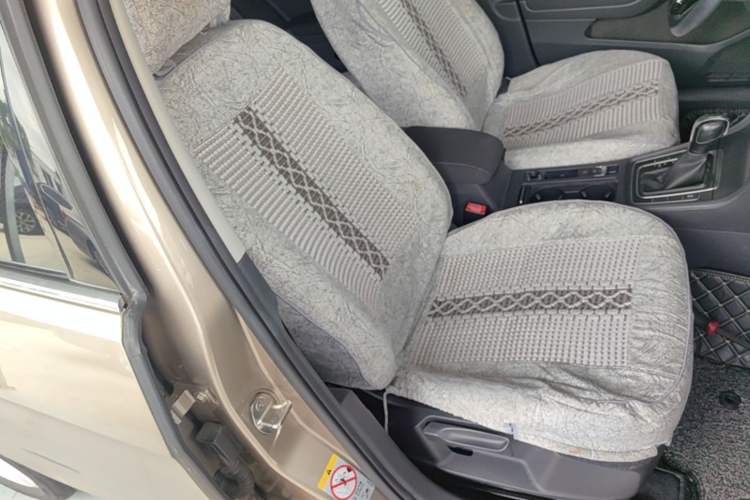 Used Volkswagen Golf 2015 1.6L Automatic Comfort Model Right Front Seat