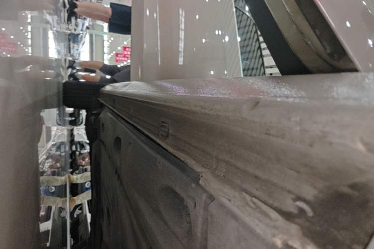 Used Volkswagen Golf 2015 1.6L Automatic Comfort Model Right Side Sill
