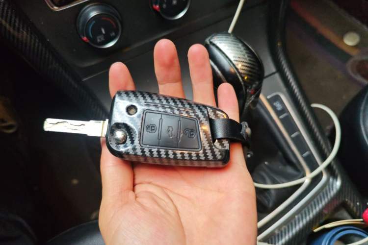 Used Volkswagen Golf 2015 1.4TSI Automatic Comfort Model Vehicle Key