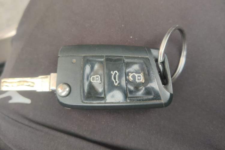 Used Volkswagen Golf 2015 1.2TSI Automatic Comfort Model Vehicle Key
