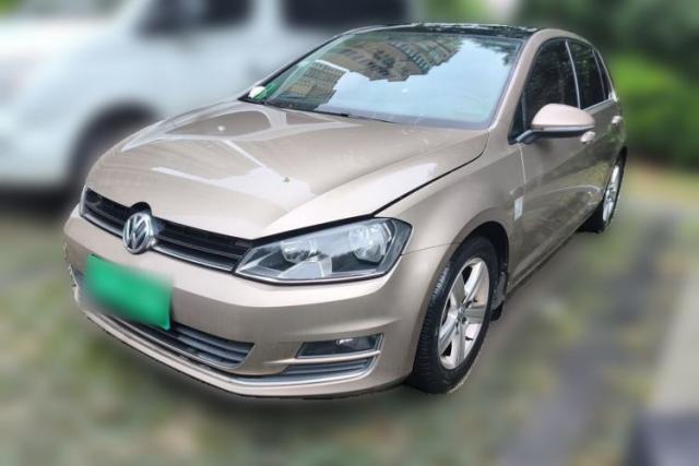 Volkswagen Golf 2015 1.4TSI Automatic Comfort Model с пробегом