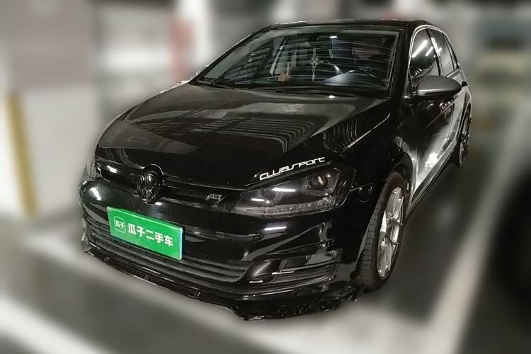 Used Volkswagen Golf 2016 230TSI Automatic Luxury Version Guazi used car, China used car export, Used car for sale, Used  cars, Cheapest cars for sale