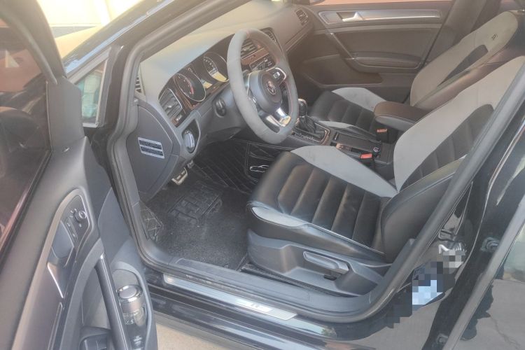 Used Volkswagen Golf 2016 1.4TSI Automatic R-Line Driver Seat
