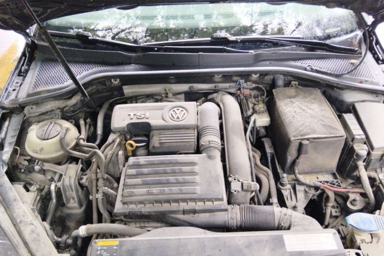 Used Volkswagen Golf 2016 1.4TSI Automatic R-Line Engine Bay