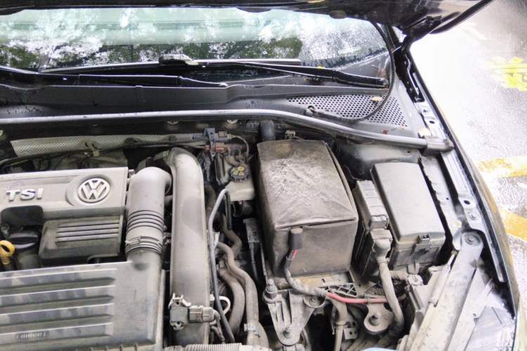 Used Volkswagen Golf 2016 1.4TSI Automatic R-Line Engine Bay Left