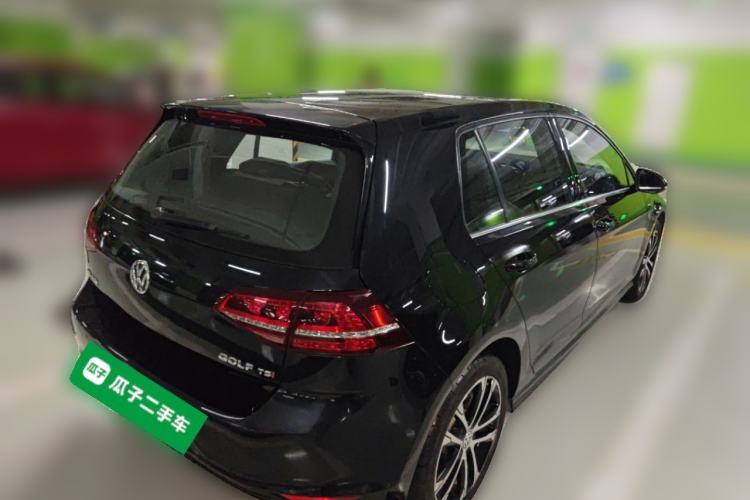 Used Volkswagen Golf 2016 1.4TSI Automatic R-Line Exterior 5