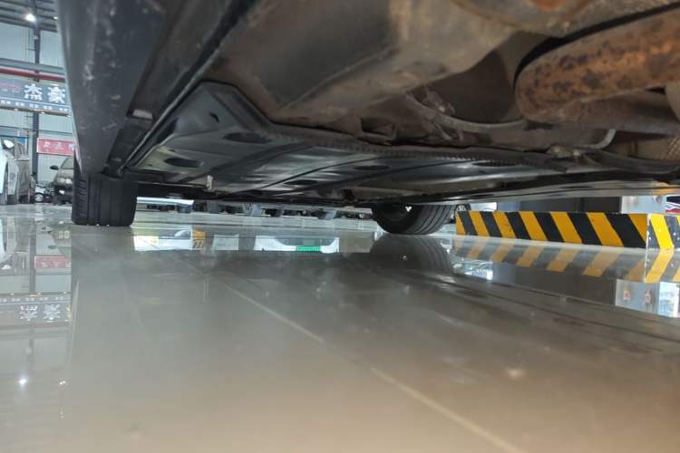 Used Volkswagen Golf 2016 1.4TSI Automatic R-Line Left Side Sill