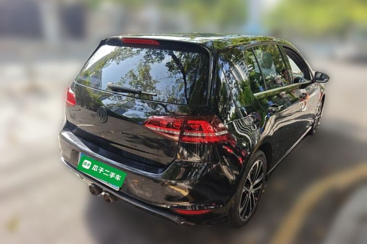 Used Volkswagen Golf 2016 1.4TSI Automatic R-Line Rear Right 45 Deg