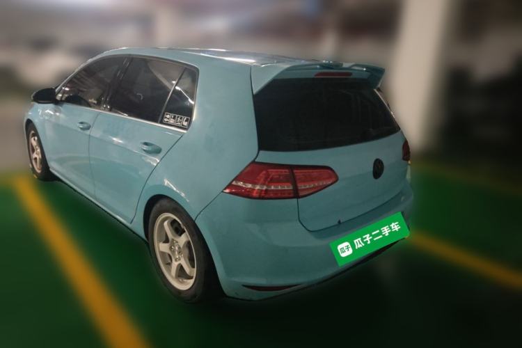 Used Volkswagen Golf 2016 1.6L Automatic Comfort Model Rear Left 45 Deg