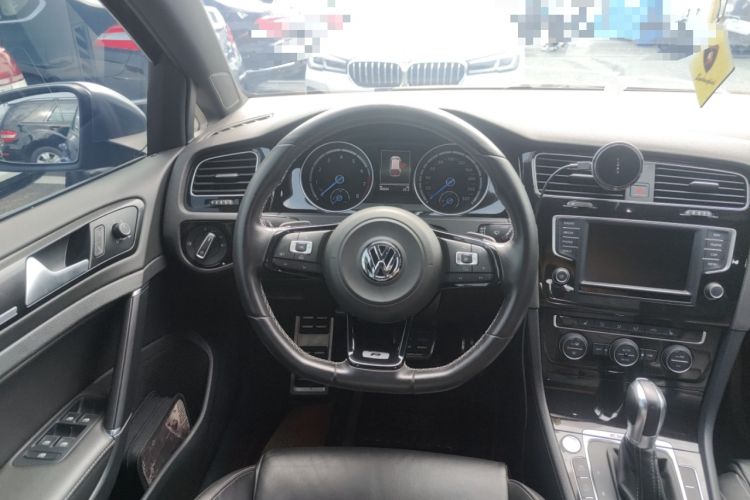 Used Volkswagen Golf 2016 2.0 TSI R Travel Edition Steering Wheel