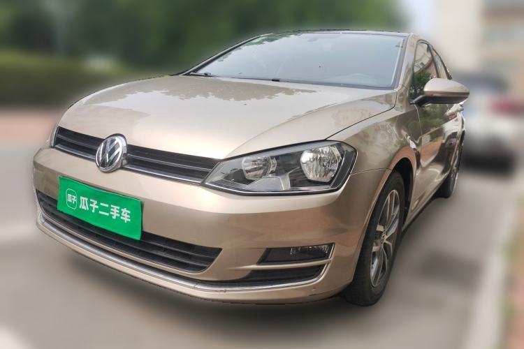 Used Volkswagen Golf 2016 230TSI Automatic Luxury Version Guazi used car, China used car export, Used car for sale, Used  cars, Cheapest cars for sale