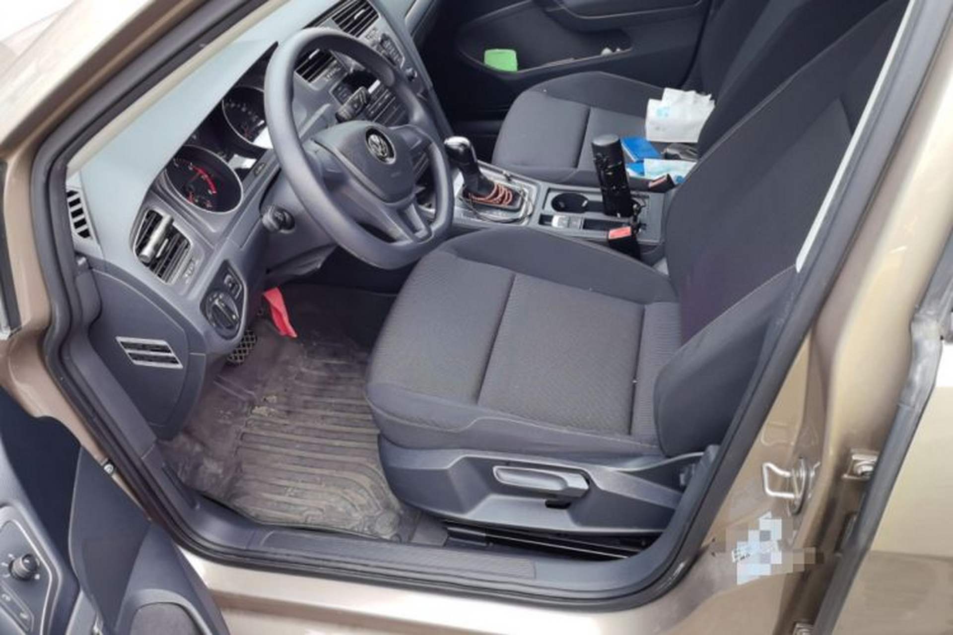 Used Volkswagen Golf 2016 1.6L Automatic Fashion Model Driver Seat