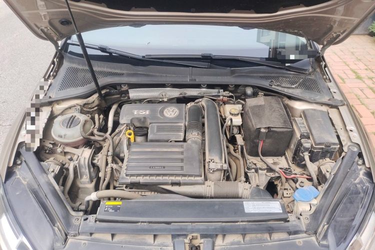 Used Volkswagen Golf 2016 230TSI Automatic Luxury Version Engine Bay
