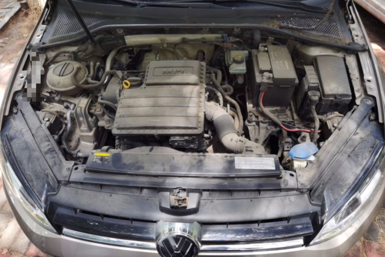 Used Volkswagen Golf 2016 1.6L Manual Fashion Edition Engine Bay