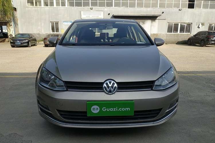 Used Volkswagen Golf 2016 230TSI Automatic Comfort Version Exterior 1