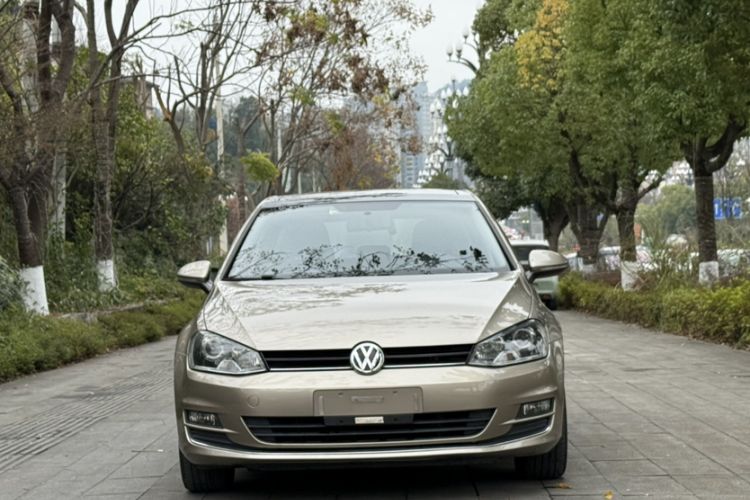 Used Volkswagen Golf 2016 230TSI Automatic Comfort Version Exterior 1