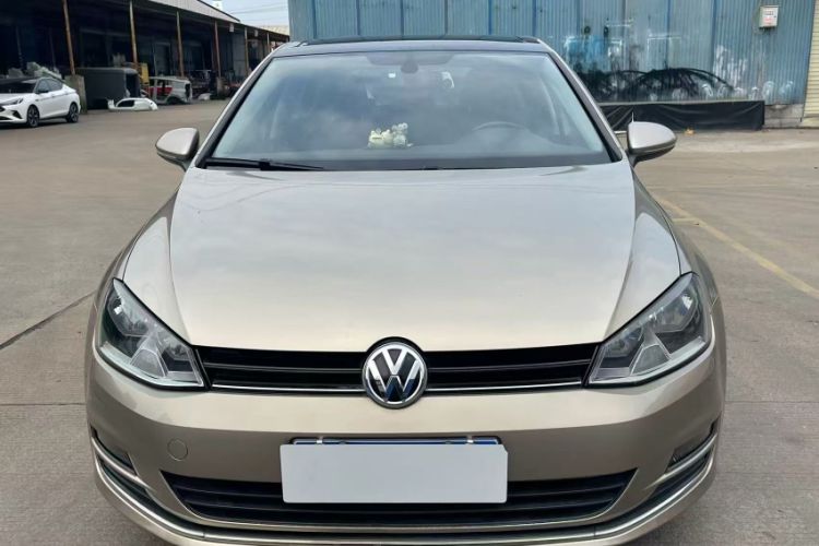 Used Volkswagen Golf 2016 230TSI Automatic Luxury Version Exterior 1