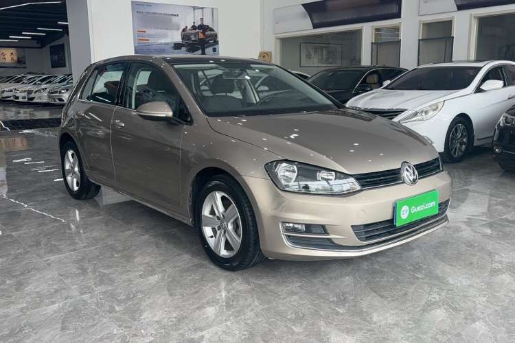 Used Volkswagen Golf 2016 230TSI Automatic Comfort Version Exterior 2