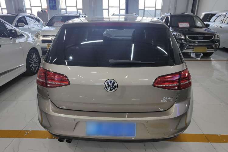 Used Volkswagen Golf 2016 230TSI Automatic Comfort Version Exterior 4