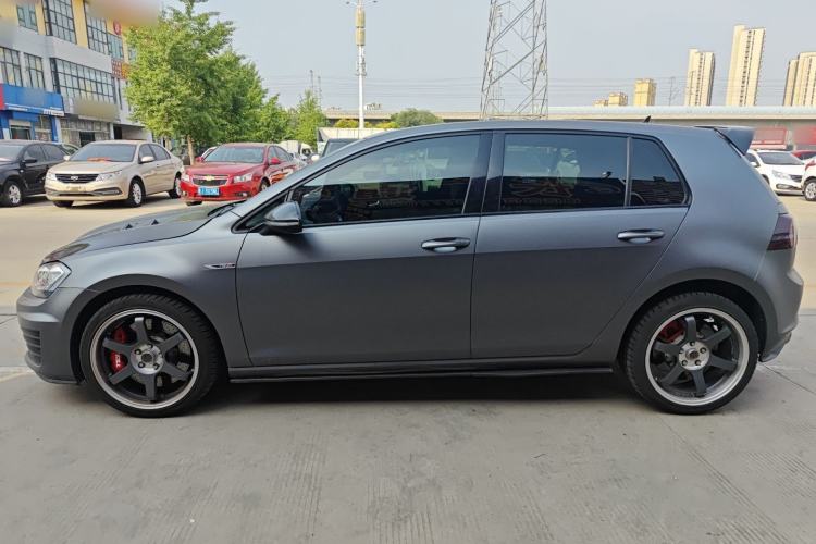 Used Volkswagen Golf 2016 230TSI Automatic Luxury Version Exterior 5