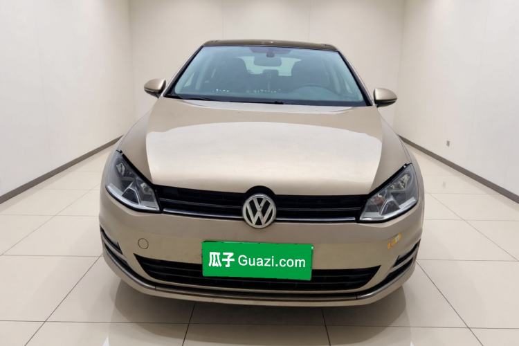Used Volkswagen Golf 2016 230TSI Automatic Luxury Version Front