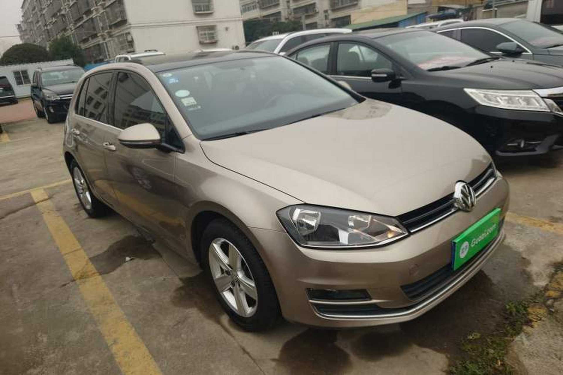 Used Volkswagen Golf 2016 1.6L Automatic Comfort Model Front Right 45 Deg