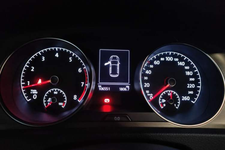 Used Volkswagen Golf 2016 230TSI Automatic Luxury Version Instrument Cluster