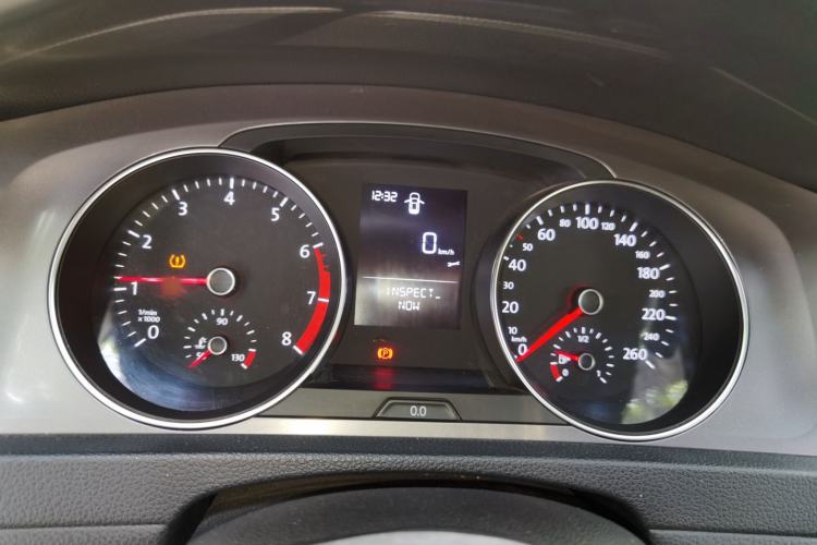 Used Volkswagen Golf 2016 1.6L Manual Fashion Edition Instrument Cluster