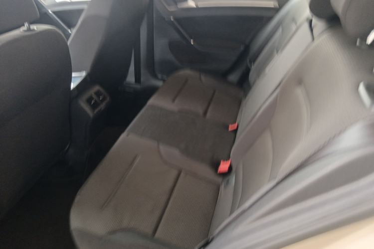 Used Volkswagen Golf 2016 1.6L Automatic Comfort Model Left Rear Seat
