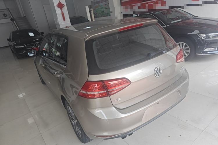 Used Volkswagen Golf 2016 230TSI Automatic Luxury Version Rear Left 45 Deg