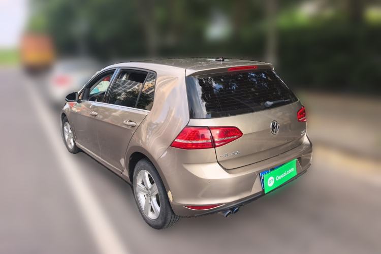 Used Volkswagen Golf 2016 230TSI Manual Comfort Version Rear Left 45 Deg