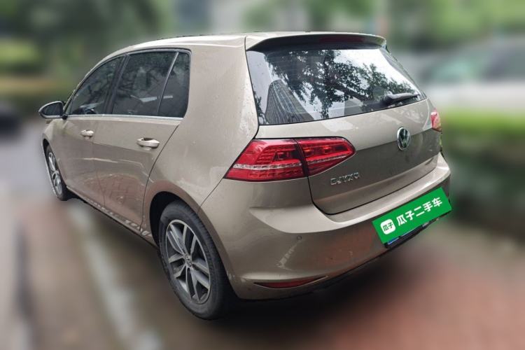 Used Volkswagen Golf 2016 230TSI Automatic Luxury Version Rear Left 45 Deg