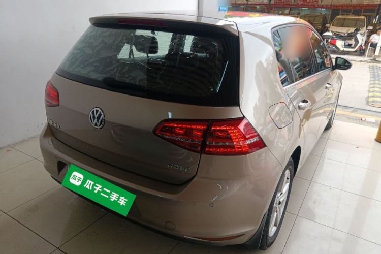 Used Volkswagen Golf 2016 1.6L Automatic Comfort Model Rear Right 45 Deg