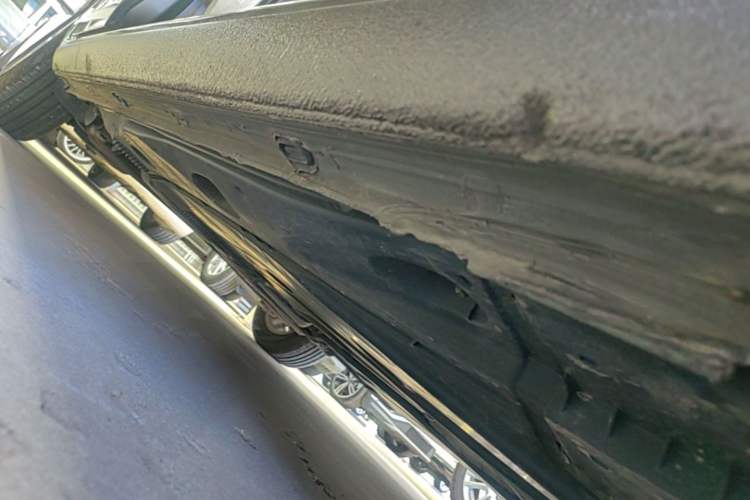 Used Volkswagen Golf 2016 1.6L Automatic Fashion Model Right Side Sill