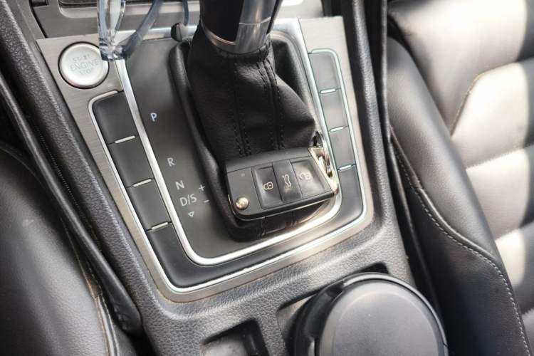 Used Volkswagen Golf 2016 230TSI Automatic Luxury Version Vehicle Key