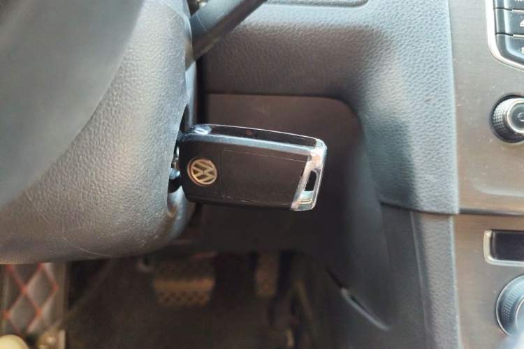 Used Volkswagen Golf 2016 230TSI Automatic Comfort Version Vehicle Key