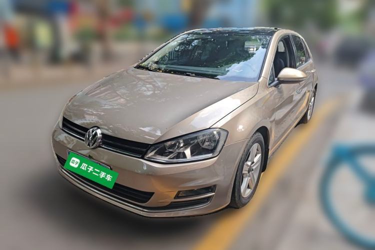 Used Volkswagen Golf 2016 230TSI Automatic Comfort Version Guazi used car, China used car export, Used car for sale, Used cars, Cheapest cars for sale