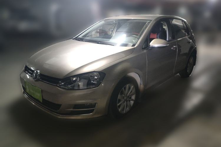 Used Volkswagen Golf 2016 1.6L Manual Fashion Edition Guazi used car, China used car export, Used car for sale, Used  cars, Cheapest cars for sale