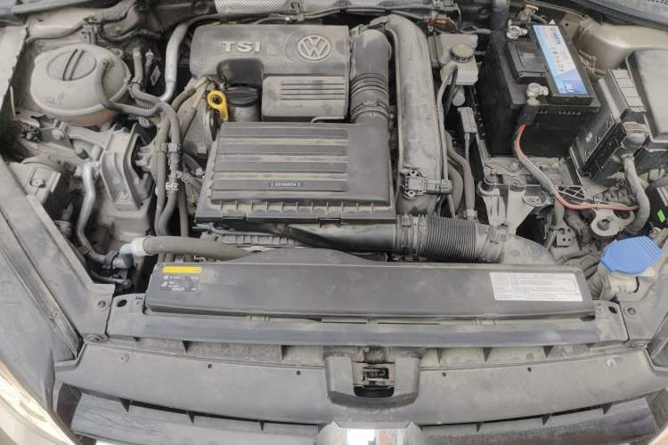 Used Volkswagen Golf 2016 230TSI Automatic Comfort Version Engine Bay