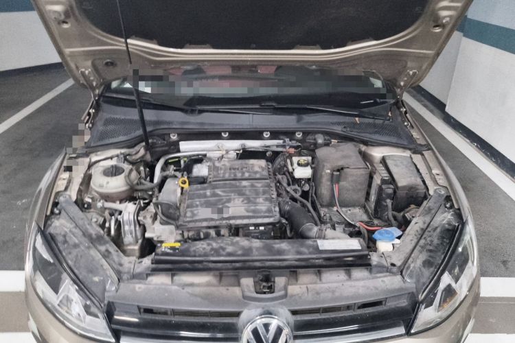 Used Volkswagen Golf 2016 1.6L Automatic Comfort Model Engine Bay