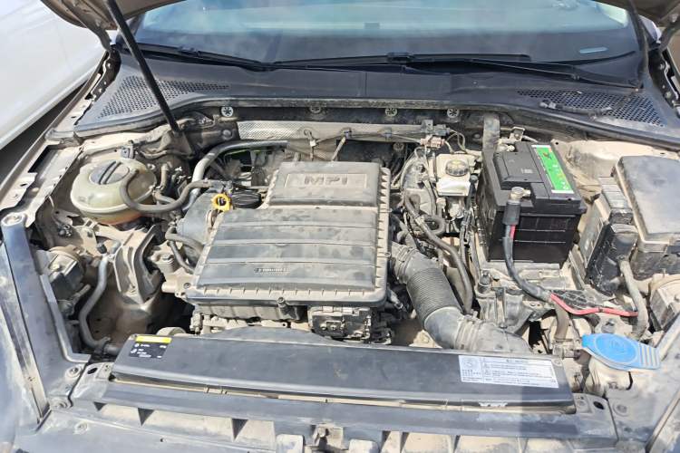 Used Volkswagen Golf 2016 1.6L Automatic Comfort Model Engine Bay