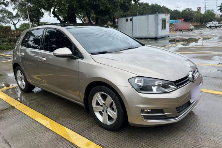Used Volkswagen Golf 2016 1.6L Automatic Comfort Model Exterior 2