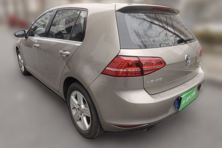 Used Volkswagen Golf 2016 230TSI Automatic Comfort Version Exterior 3