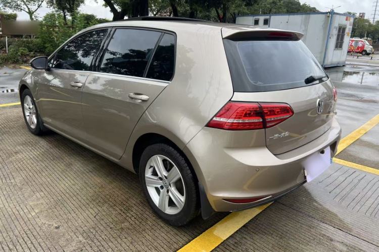 Used Volkswagen Golf 2016 1.6L Automatic Comfort Model Exterior 3