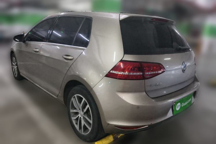 Used Volkswagen Golf 2016 230TSI Automatic Luxury Version Exterior 3