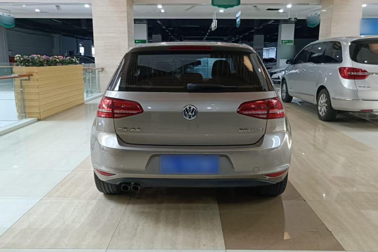 Used Volkswagen Golf 2016 230TSI Automatic Comfort Version Exterior 4