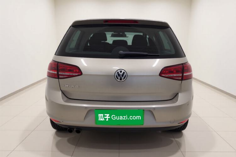 Used Volkswagen Golf 2016 230TSI Automatic Luxury Version Exterior 4
