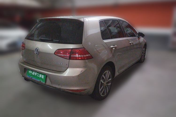 Used Volkswagen Golf 2016 230TSI Automatic Luxury Version Exterior 5