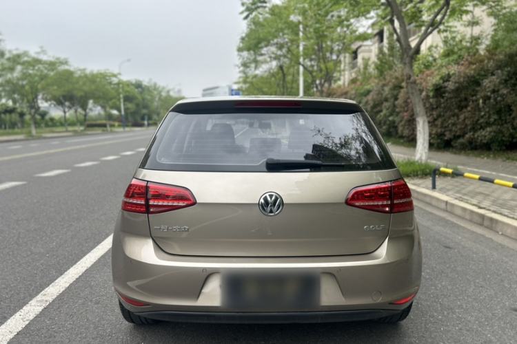 Used Volkswagen Golf 2016 1.6L Automatic Comfort Model Exterior 5