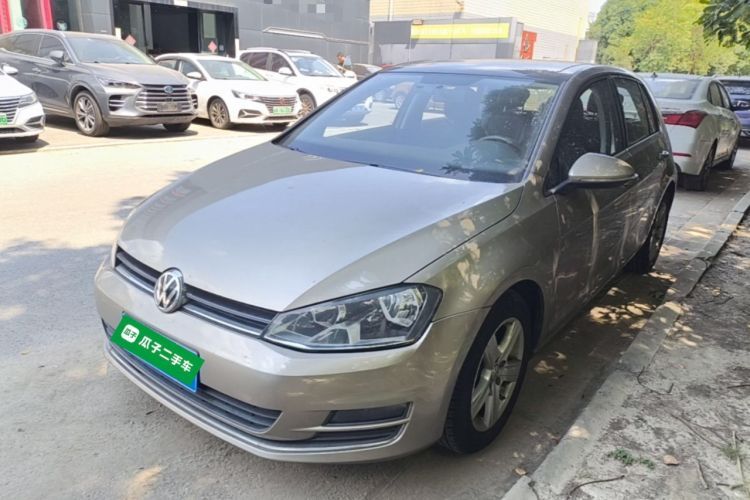 Ojetý Volkswagen Golf 2016 1.6L Automatic Comfort Model Guazi used car, China used car export, Used car for sale, Used cars, Cheapest cars for sale